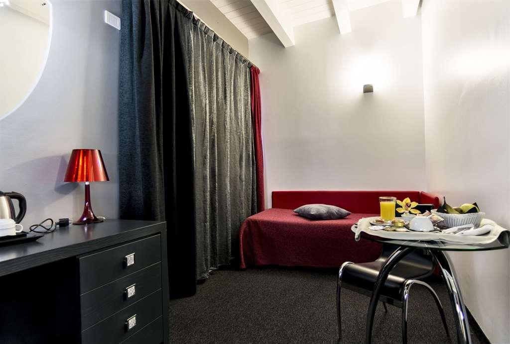 Daytona Business Hotel Collecchio Room photo